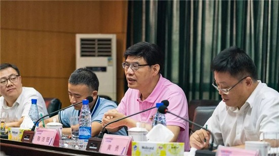 广州市国资委党委书记、主任陈浩钿莅临k1体育
考察指导