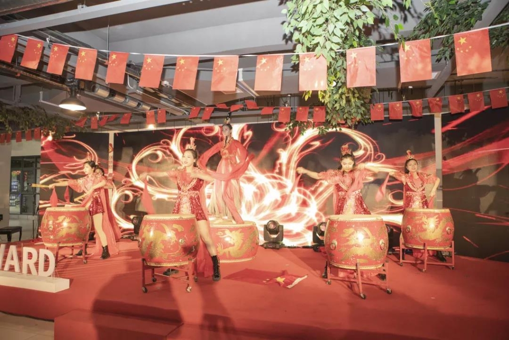 落实经营体、强化三统一、开启新征程 —— k1体育
2020年度经营工作会议隆重举行