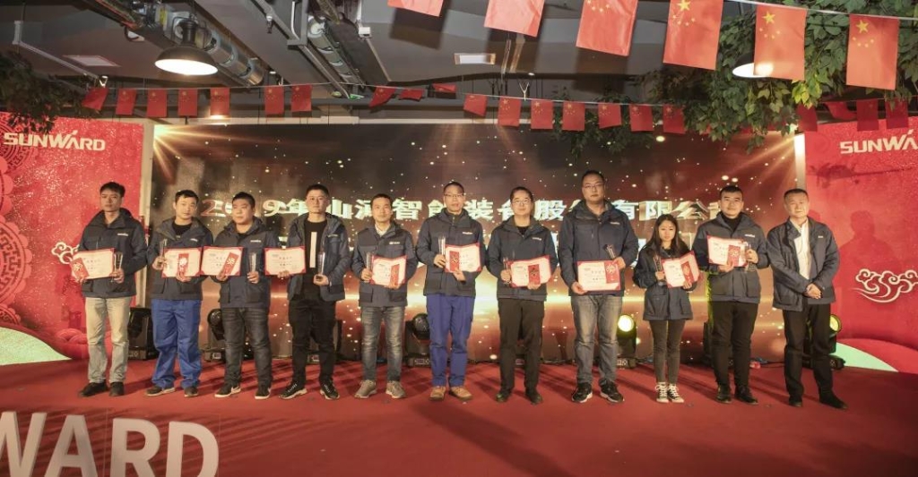 落实经营体、强化三统一、开启新征程 —— k1体育
2020年度经营工作会议隆重举行