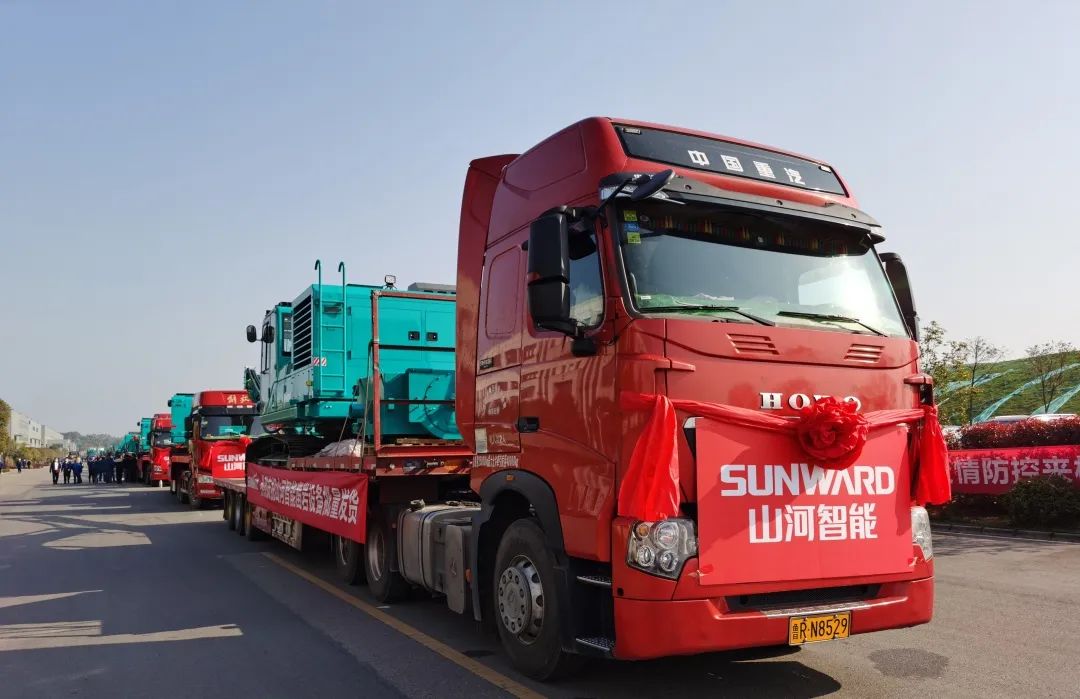 战“疫”捷报频传来！k1体育
凿岩、起重设备批量发车