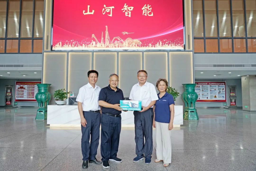 省人大常委会党组副书记、副主任王柯敏调研k1体育
