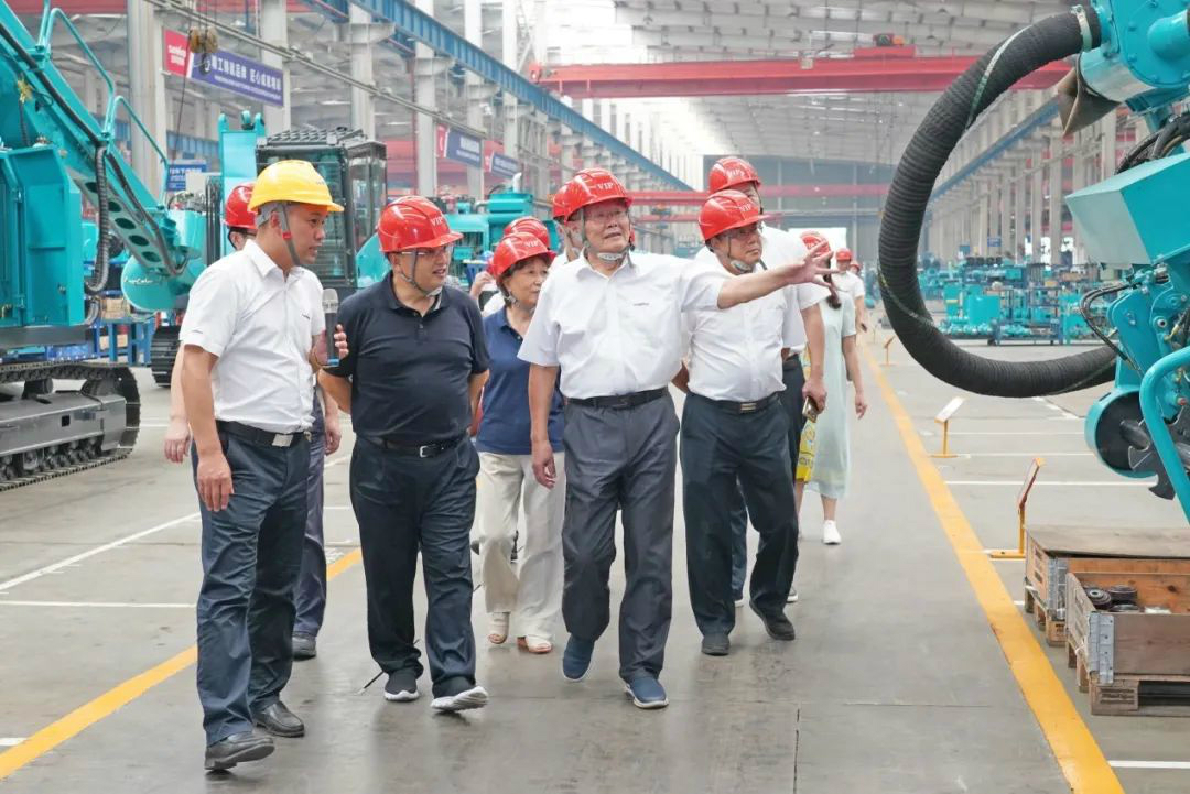 省人大常委会党组副书记、副主任王柯敏调研k1体育
