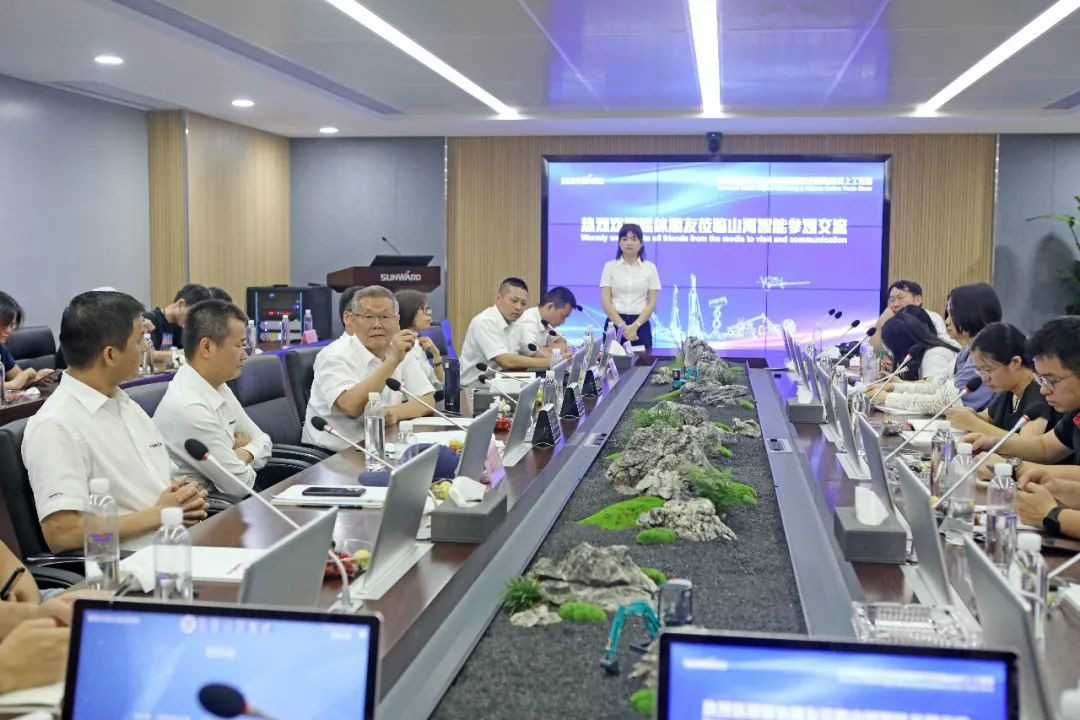 k1体育
数字化出海升级暨联合阿里巴巴国际站线上直播活动圆满进行