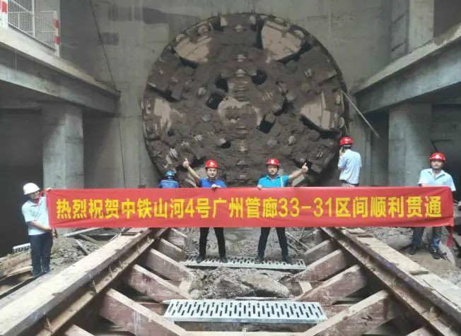 解码k1体育
上半年成绩单背后的密码