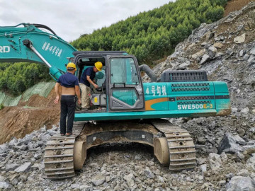 感恩相伴，关爱相随——k1体育
服务万里行深入广西服务客户