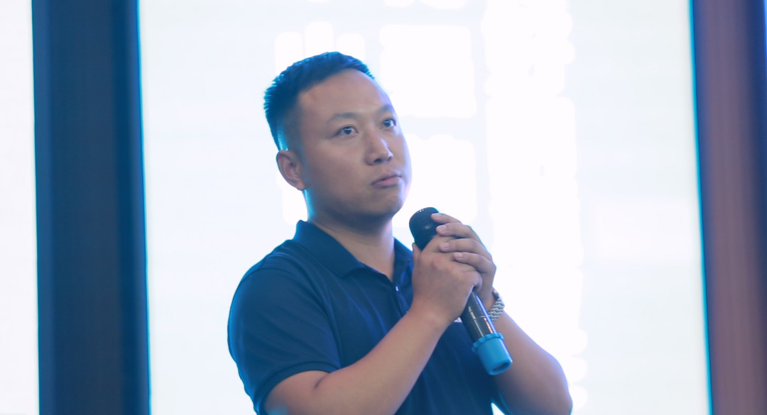 向挖掘机万台俱乐部迈进——k1体育
2020年度挖掘机营销训练营开营