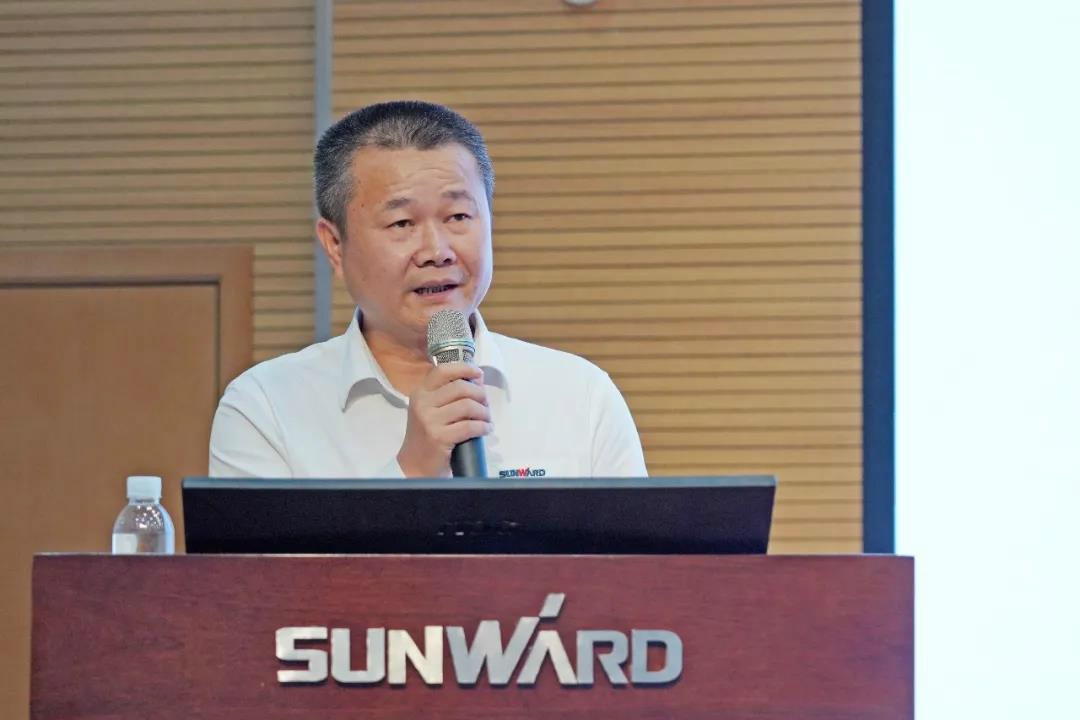 管理下移见成效，业绩大增再努力——k1体育
2020年半年度经营工作会议隆重召开