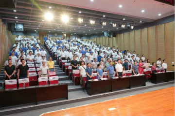 传承革命先烈精神，双促双融助力发展——k1体育
、市疾控中心联合开展主题党日活动