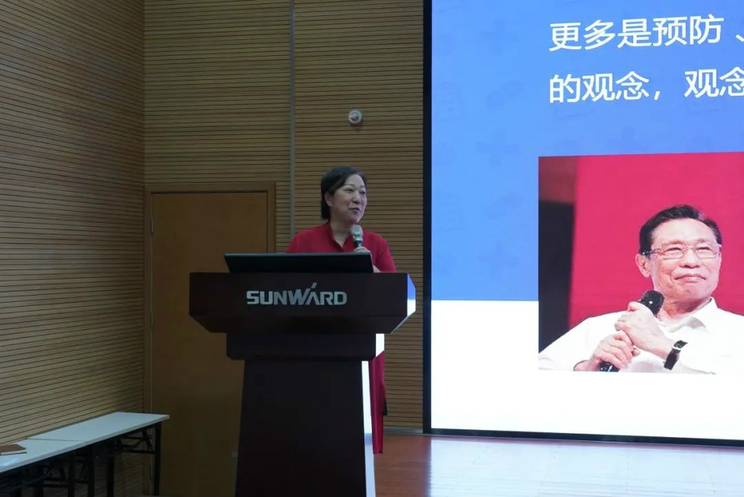 关爱科技工作者健康——健康科普进企业走进k1体育
