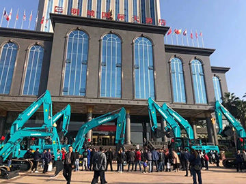 5千万! k1体育
挖掘机订货会创新高