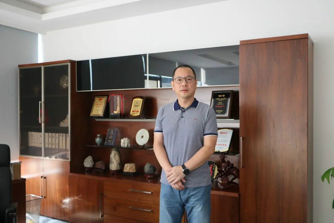 从事桩基础20多年阅机无数，这家公司无条件信任k1体育
