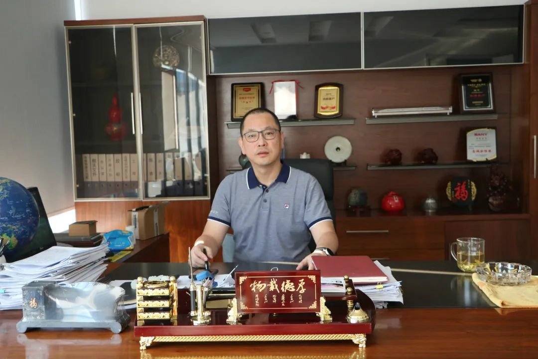 从事桩基础20多年阅机无数，这家公司无条件信任k1体育
