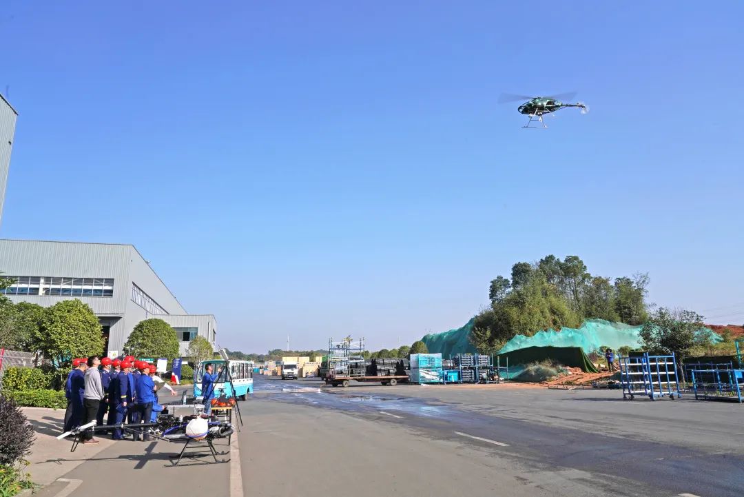 考察无人化装备 高宁宇到访k1体育
