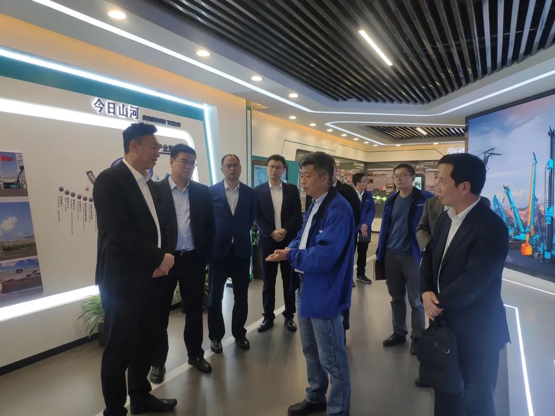 中国联通首席科学家范济安到访k1体育
