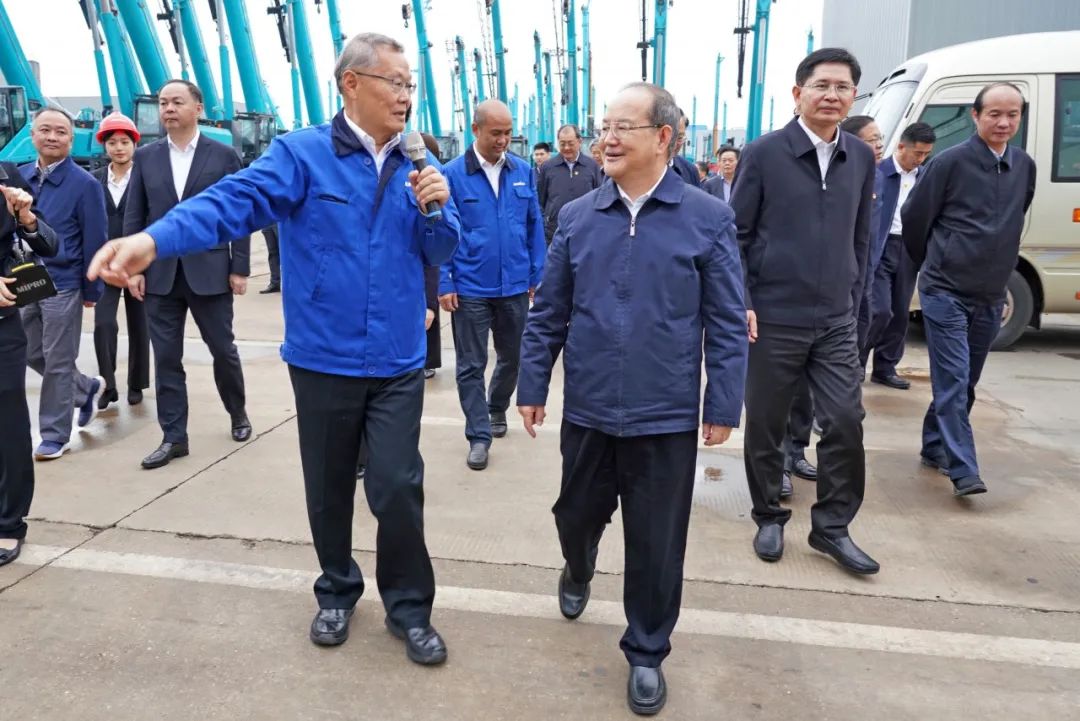 广西党政代表团考察k1体育
