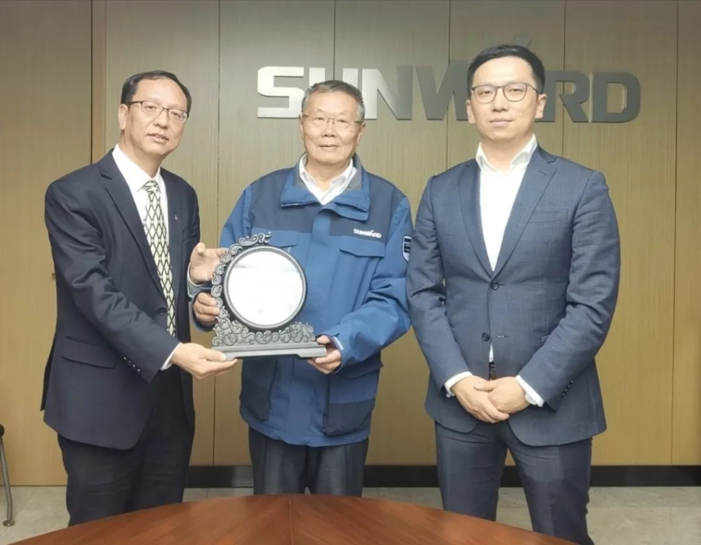 摩根士丹利银行亚洲有限公司批发银行新加坡分行领导考察k1体育
