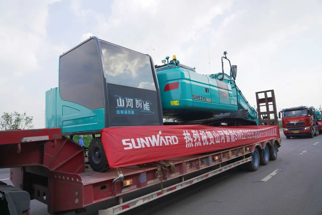 k1体育
智能遥控挖掘机全国批量首发