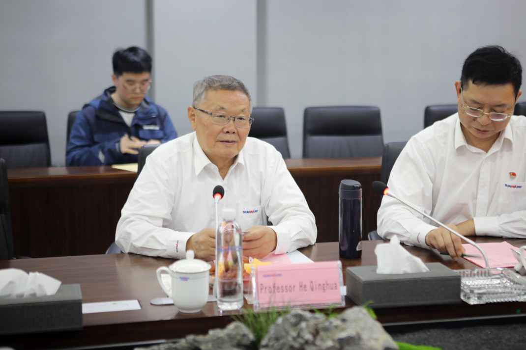 老挝长沙总领事本·印塔巴迪考察k1体育
