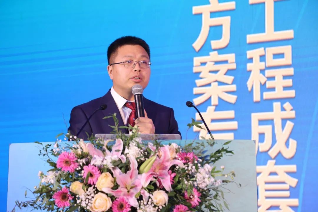 现场签约4亿！k1体育
武汉再传捷报