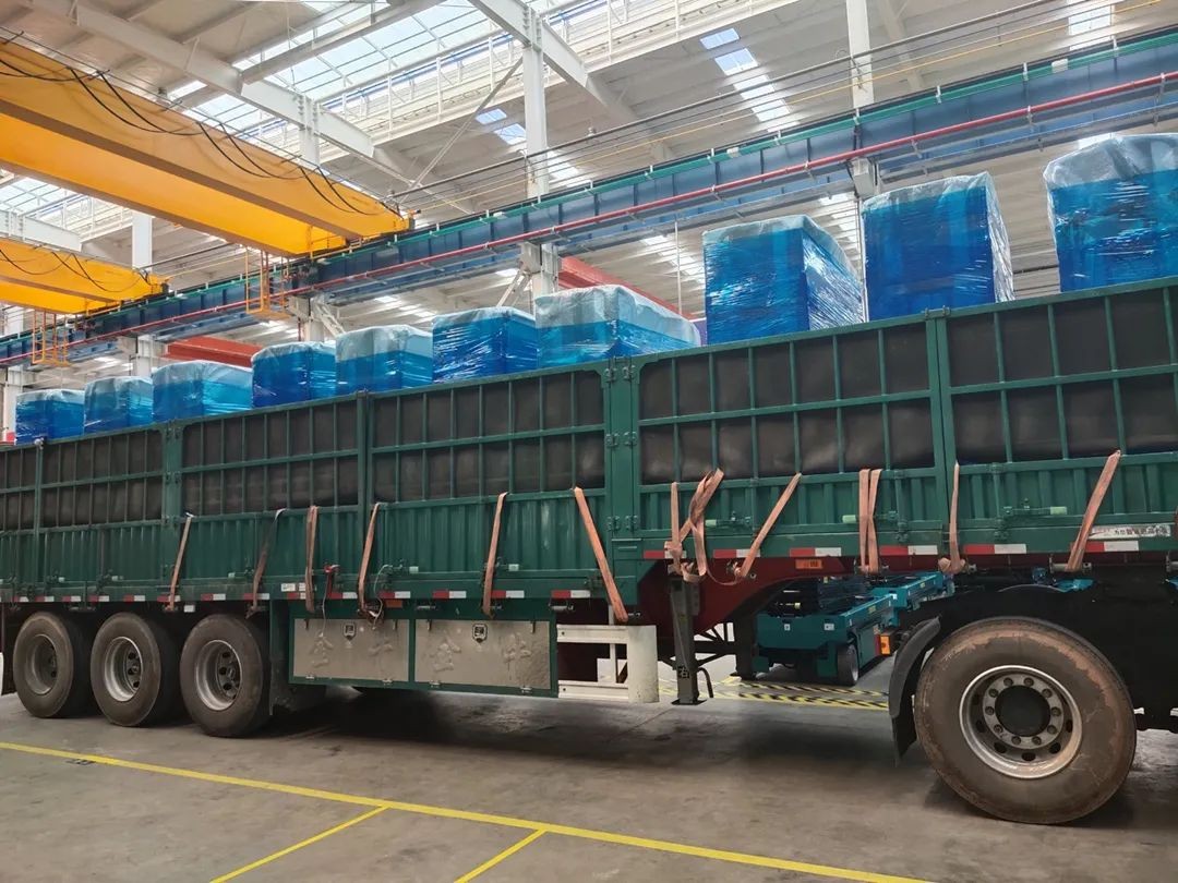 k1体育
高空车进入