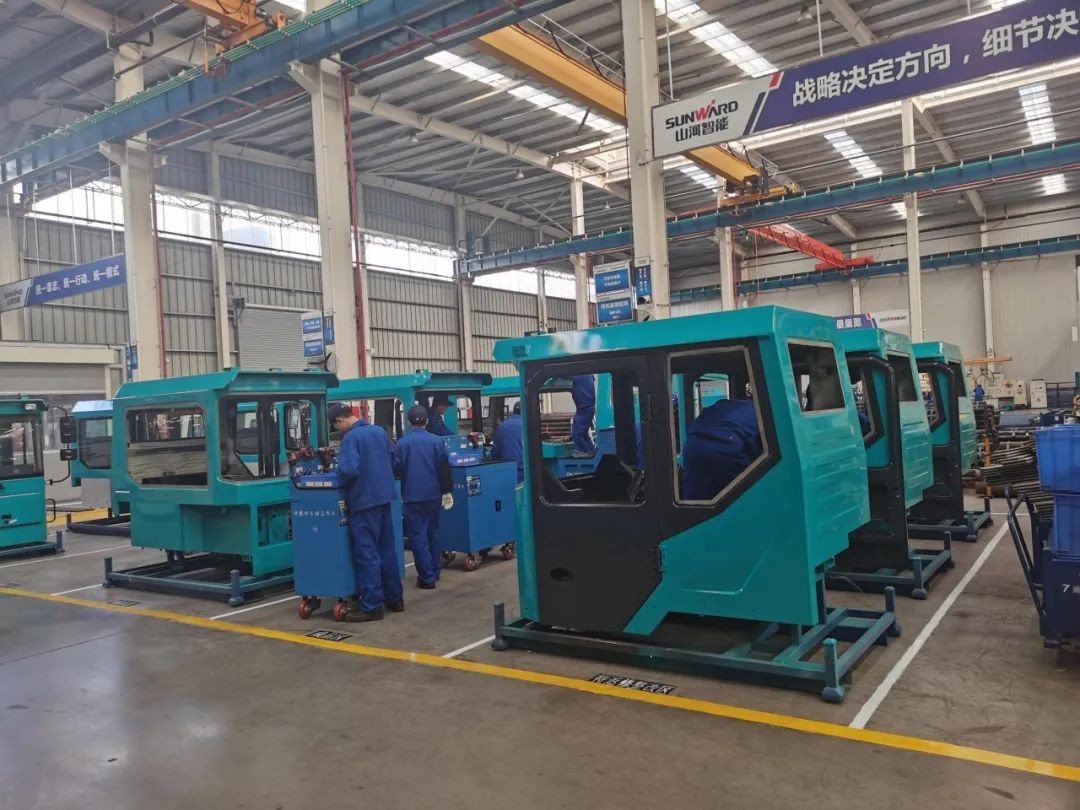 k1体育
SWK90矿卡驾驶室顺利发货，开发速度刷新纪录