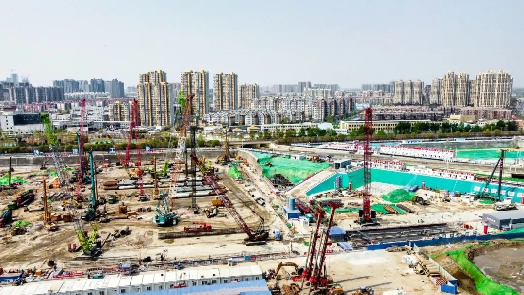 k1体育
设备征战亚洲最大地下综合交通枢纽工程