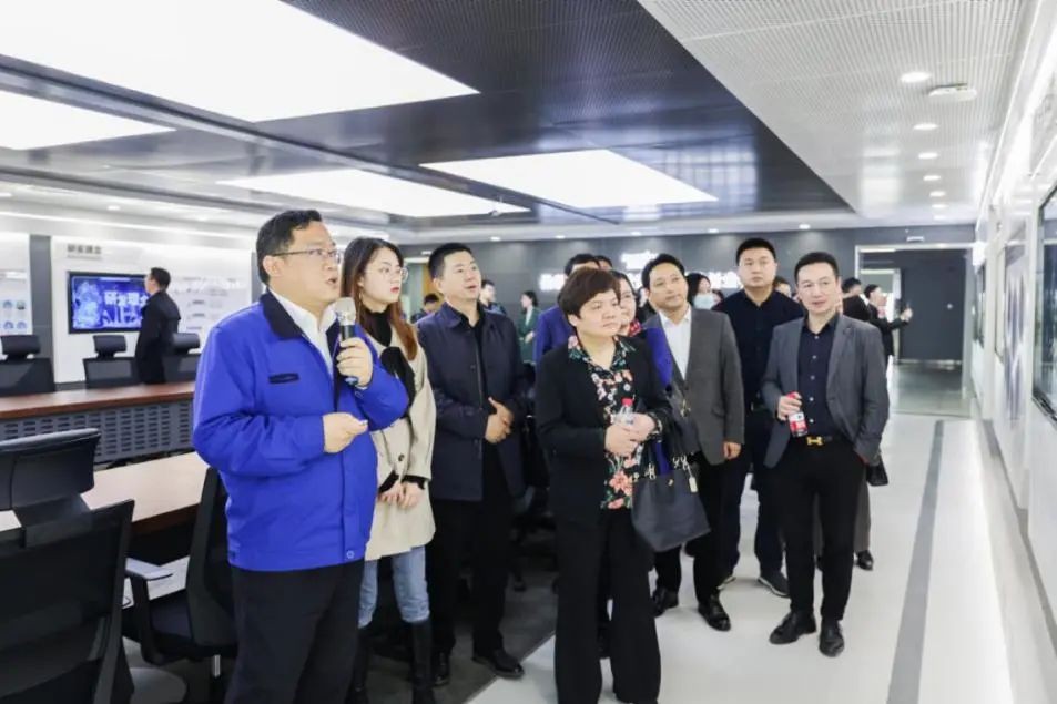 民主党派湖南省委机关青工委团队一行考察k1体育
