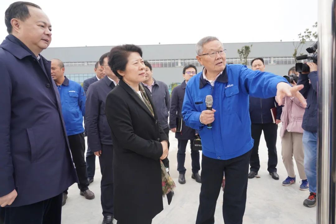 吴桂英调研k1体育
