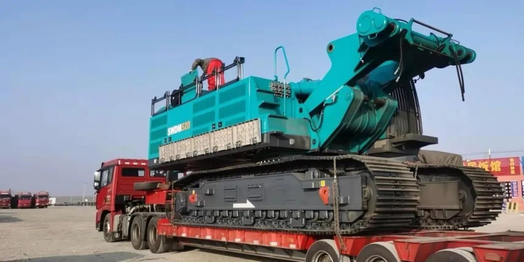 山河旋挖钻机在“死亡之海”谱写新篇章