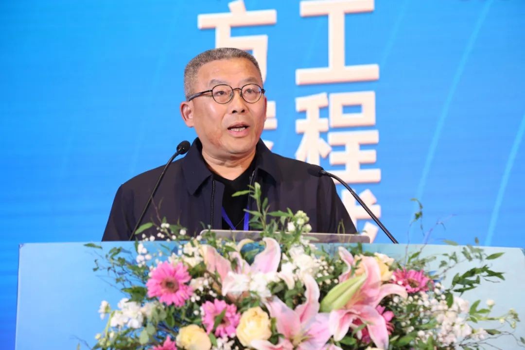 现场签约4亿！k1体育
武汉再传捷报