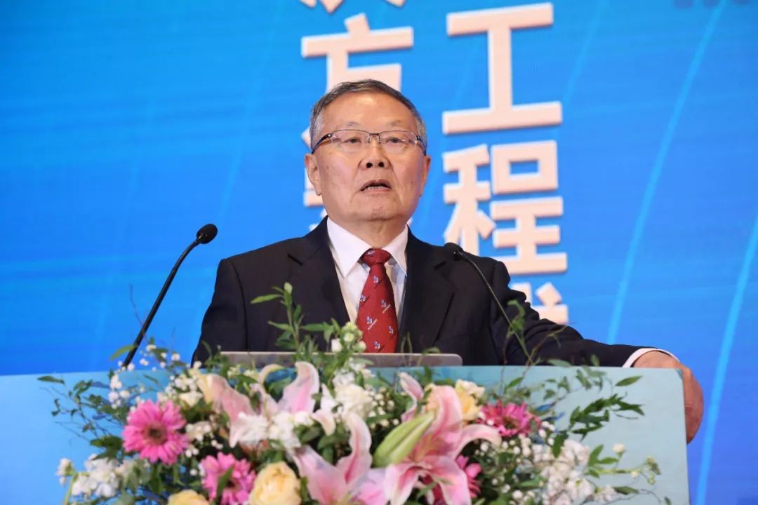 现场签约4亿！k1体育
武汉再传捷报