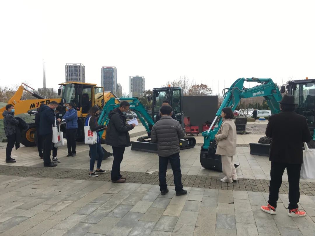 k1体育
两产品获中国优秀工业设计奖复评入围证书