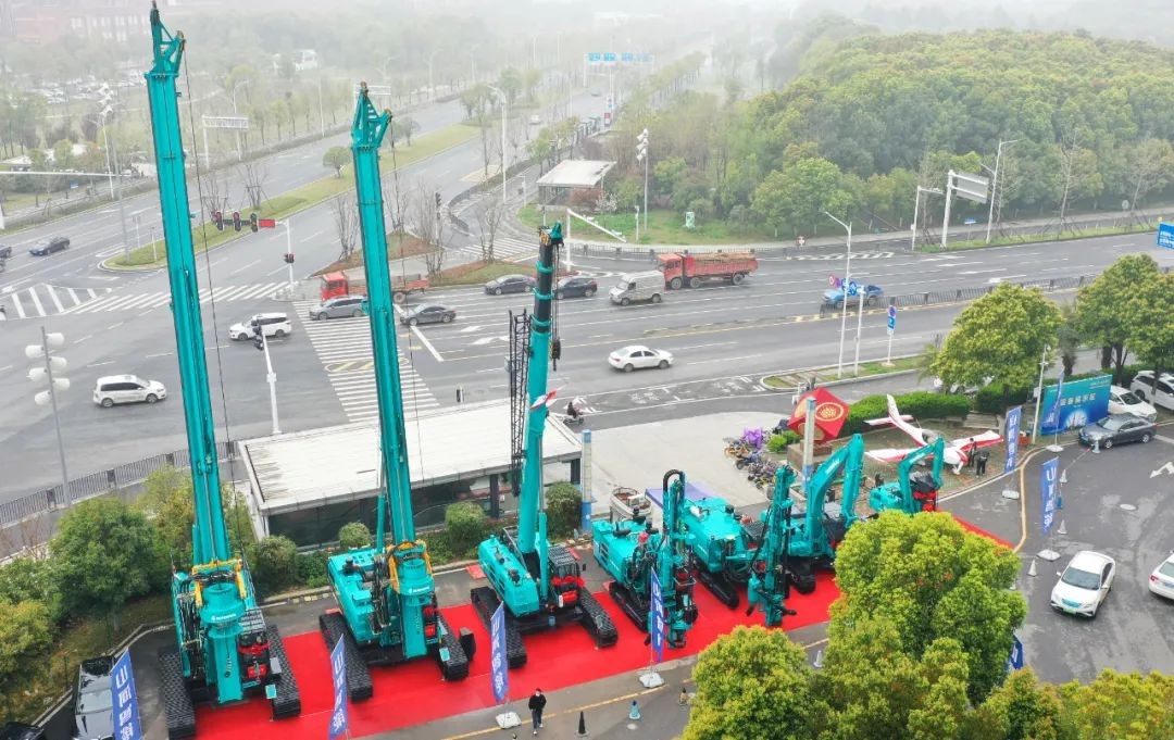 现场签约4亿！k1体育
武汉再传捷报