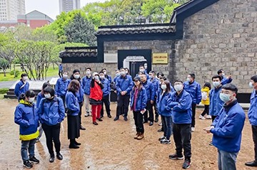 觅红色历史 践初心使命——k1体育
全体党员赴长沙党史馆开展主题党日活动