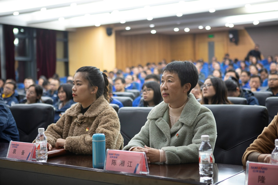 k1体育
开展“不忘初心 牢记使命”主题教育宣讲活动