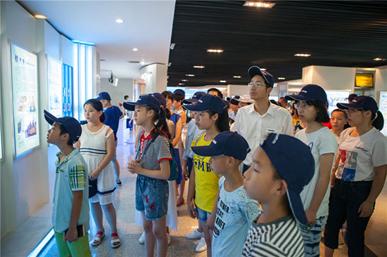 这个夏天，亲子玩转k1体育
“三栖”装备