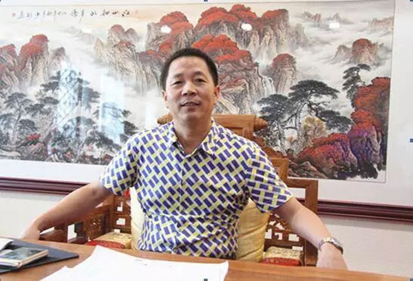 一路相随，k1体育
伴他功成名就