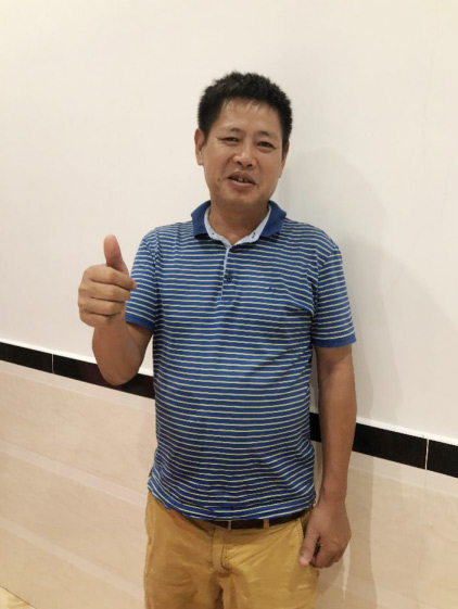 k1体育
SWE 215E挖掘机是他的左膀右臂！