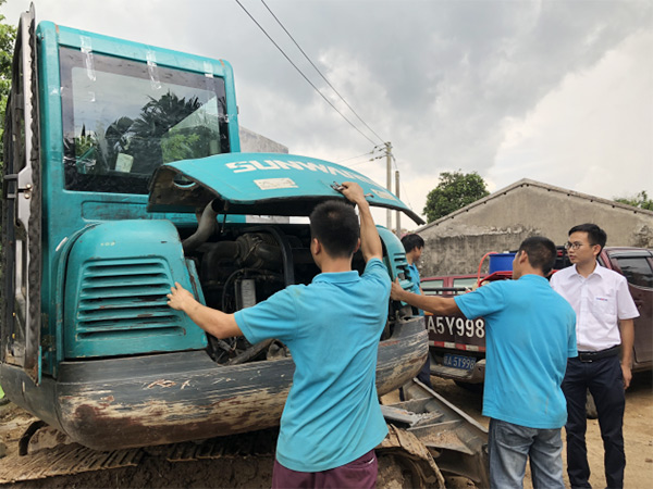 k1体育
挖掘机，一台顶几台！