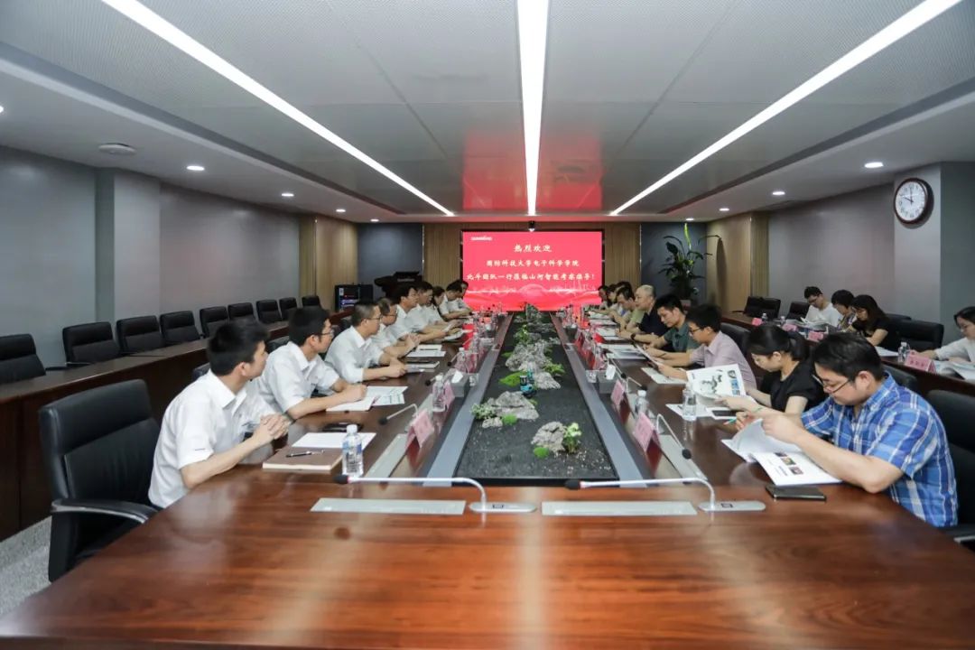 国防科大北斗团队考察k1体育
