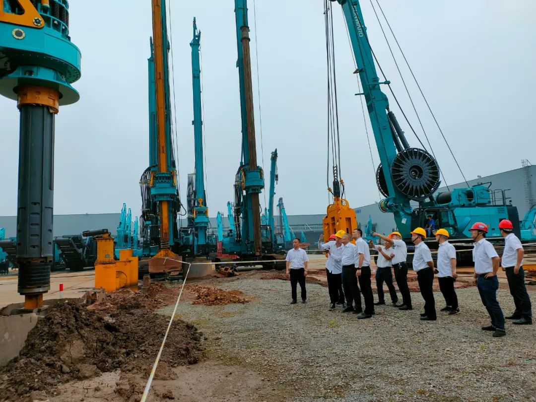 大钻机能打小桩了！k1体育
钻杆节能变径装置研制成功