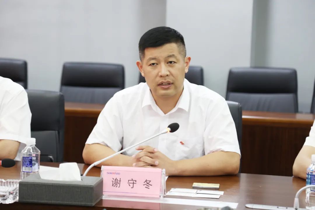 k1体育
与宏大爆破集团签署战略合作协议