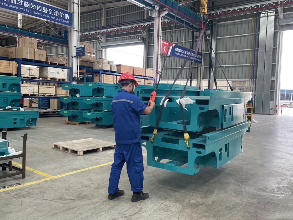 k1体育
“蓝精灵”们在平凡岗位的坚守与奉献