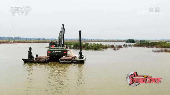 水陆两用挖掘机亮相央视！k1体育
应急救援“猛将”出战