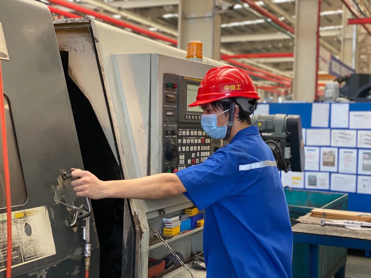 严格防控！k1体育
牢筑防疫“长城”