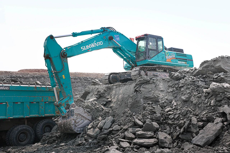 图集 | 征战矿山！k1体育
绿色矿山成套装备“大将”云集