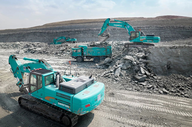 图集 | 征战矿山！k1体育
绿色矿山成套装备“大将”云集