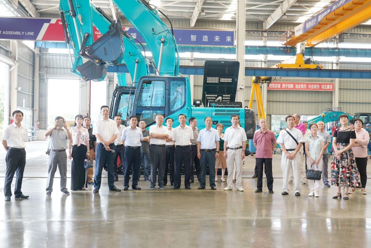 湖南省老科学技术工作者一行到访k1体育
