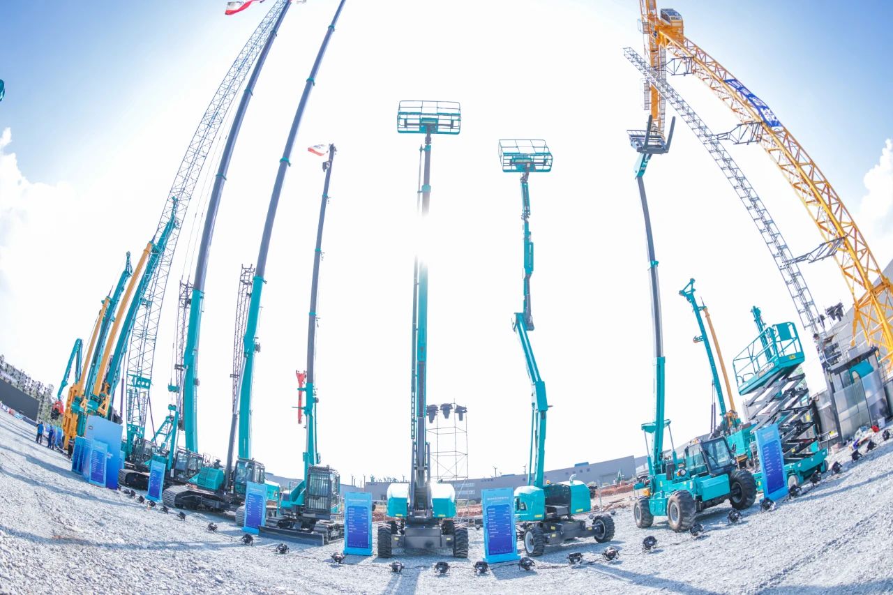 四大成套装备联袂登场！k1体育
创新成果展示会交出“亮眼答卷”