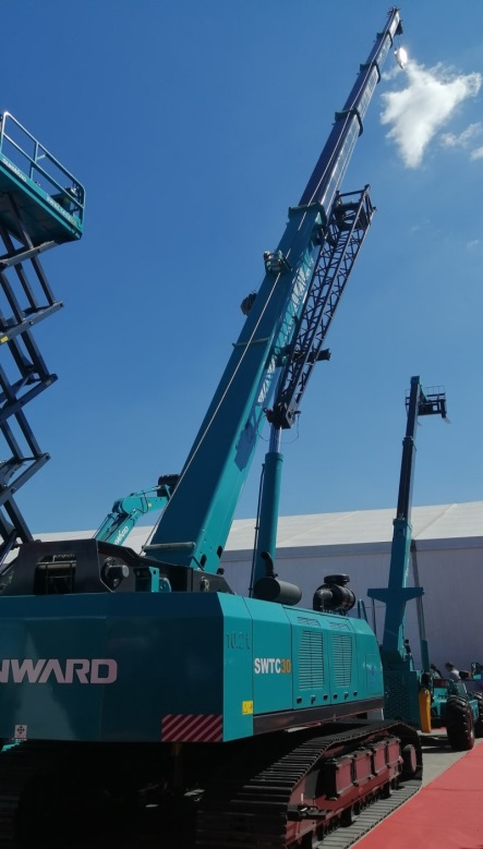 “重”磅出击！k1体育
起重机械组团“登场”